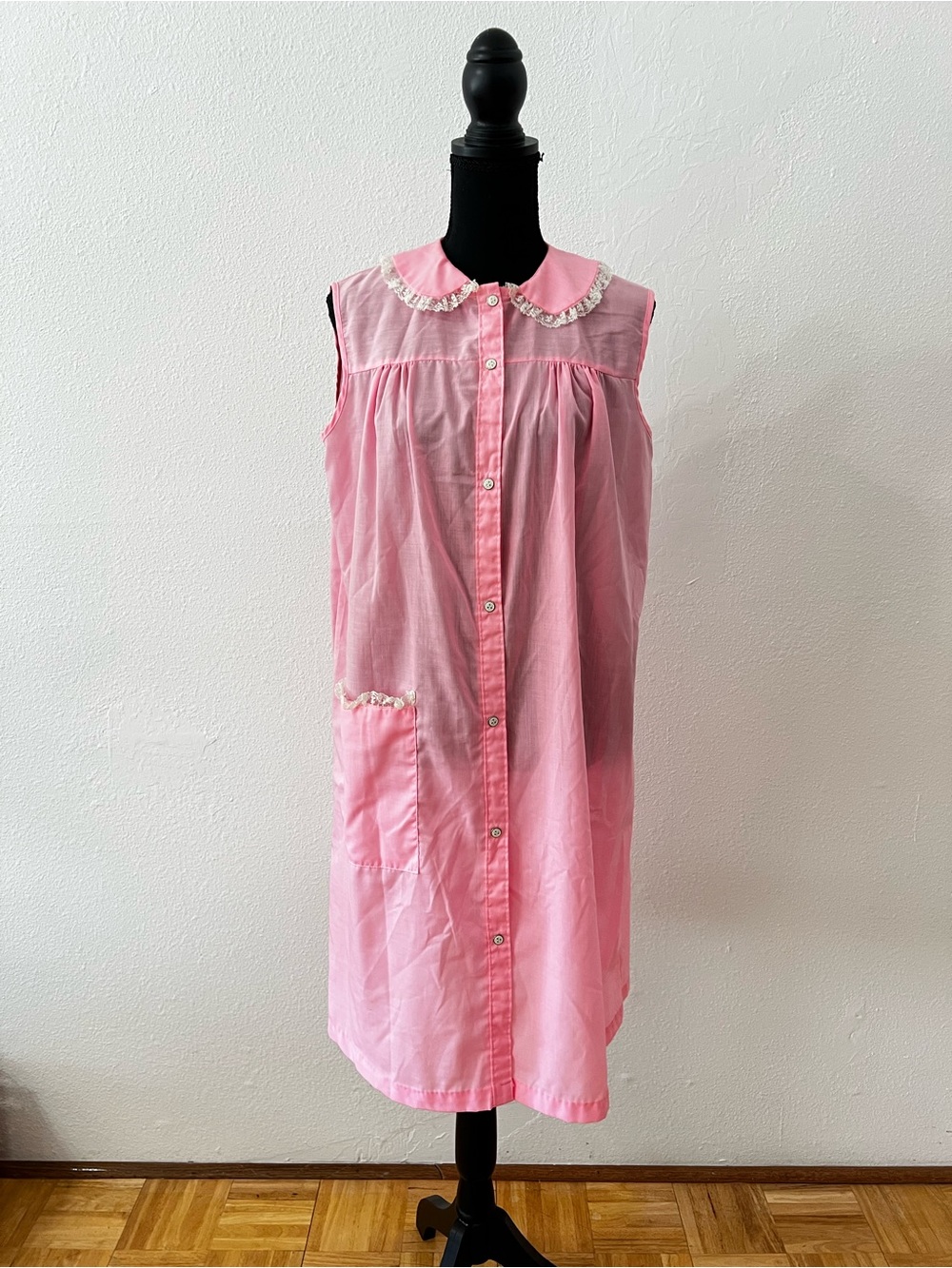 Vintage 1960s Pink Lace Trim House Dress Retro Balletcore Coquette Grannycore M